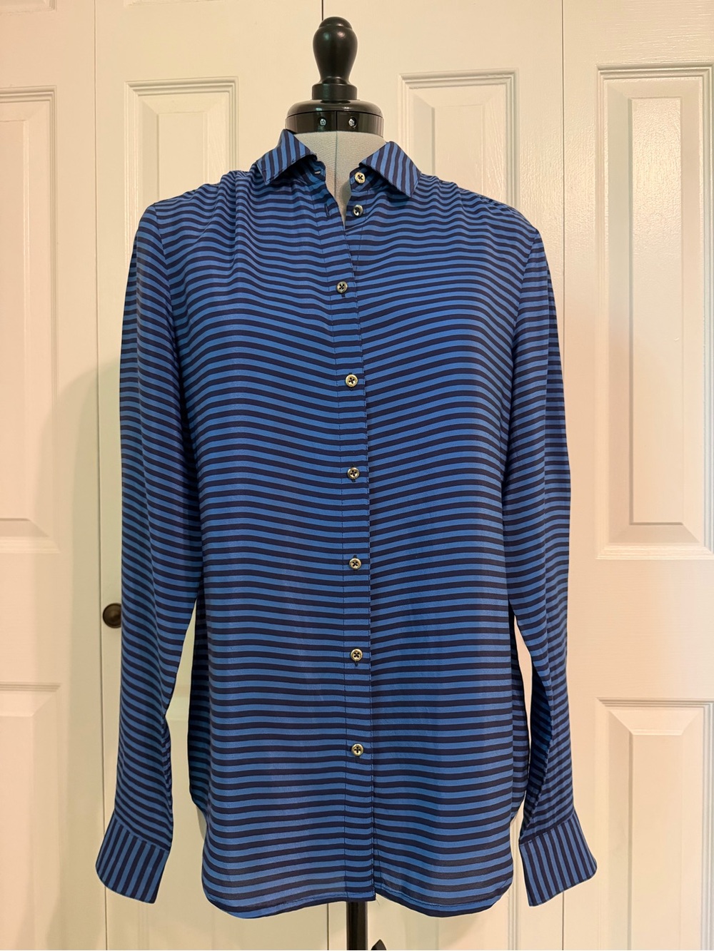 100% Silk Banana Republic Navy and Blue Striped Blouse